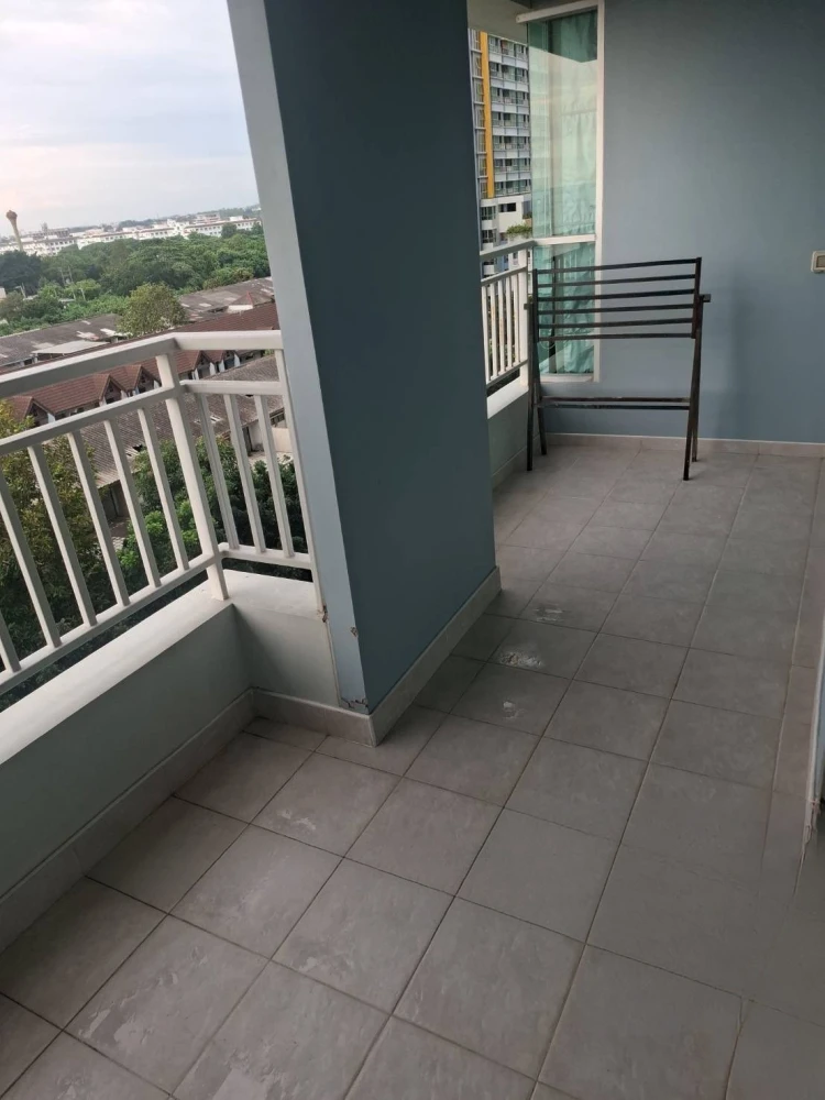 For rent: Lumpini Parkbeach Jomtien, 7th floor, sea view, fully furnished, nice to live in. Reserve now, don't miss out!
