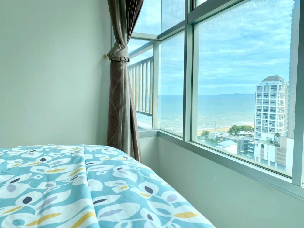 For rent: Lumpini Parkbeach Jomtien, spacious room with plenty of usable space, complete amenities, beautiful view, don't miss it!