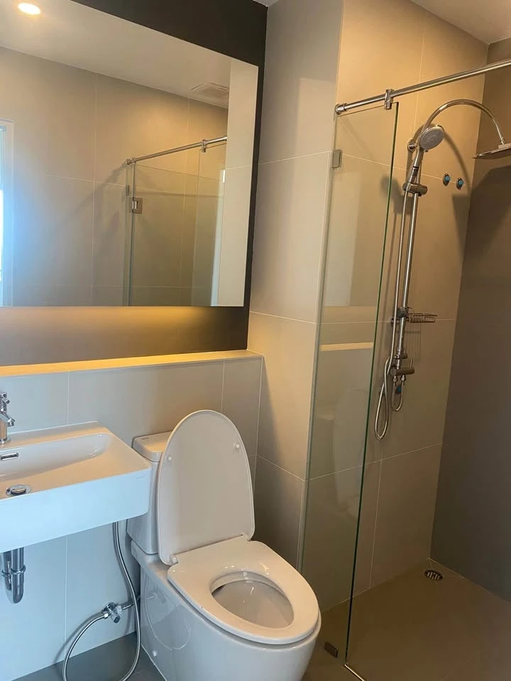 For rent: Lumpini Place Chaengwatthana-Pakkret Station, 17th floor, nice view, nice to live in, book now.