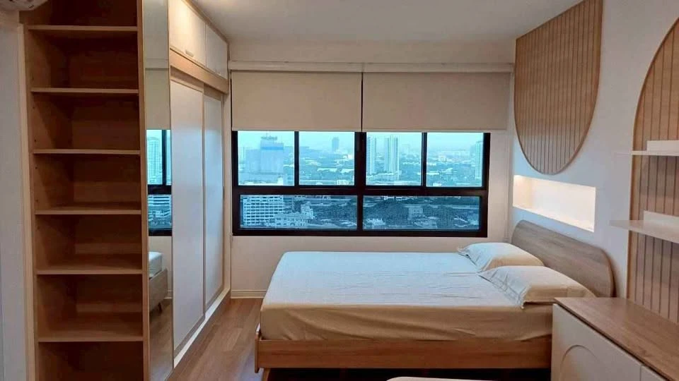 For rent: Lumpini Place Phahol-Sapankhwa, ready to move in, fully furnished, hurry and reserve now!