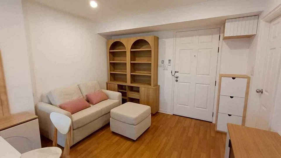 For rent: Lumpini Place Phahol-Sapankhwa, ready to move in, fully furnished, hurry and reserve now!