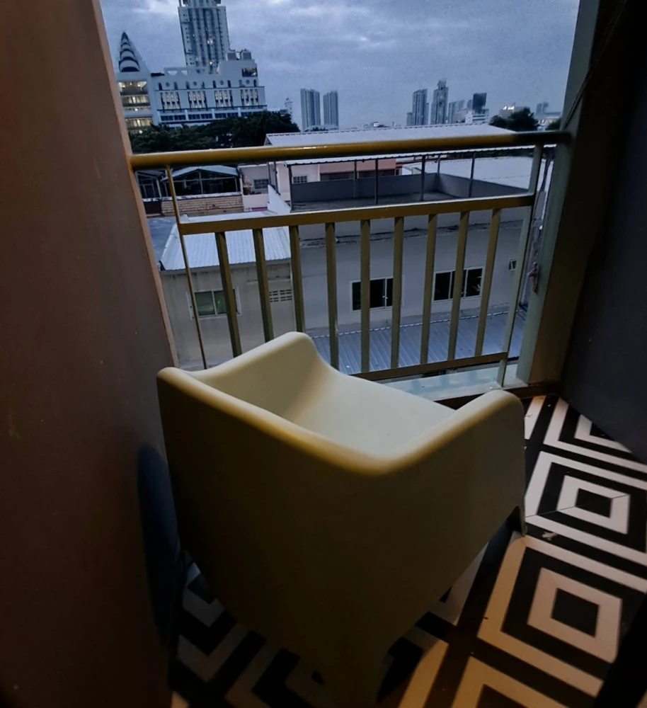 For rent: Lumpini Place Phahol-Sapankhwai, ready to move in, fully furnished, spacious room, ready to move in, reserve now.