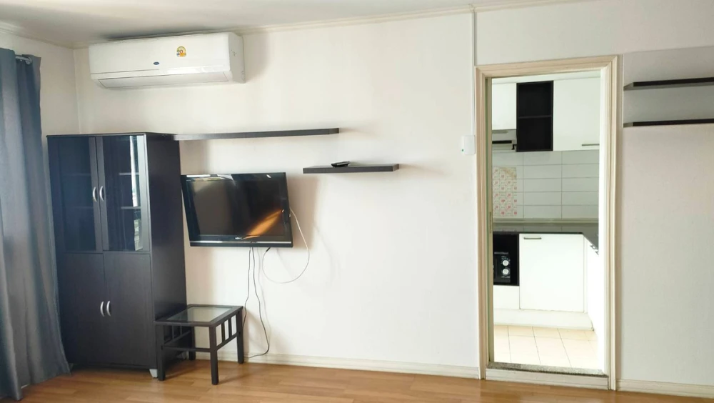 2-bedroom condo for rent at Lumpini Place Pinklao, fully furnished. Book now!