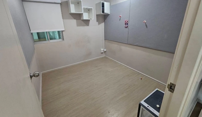 For rent: Lumpini Place Pinklao, 16th floor, high floor, fully furnished. Book now, don't wait!