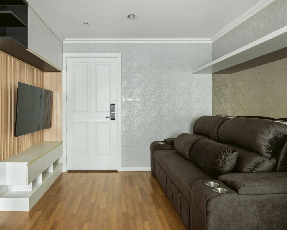 For rent: Lumpini Place Rama 9–Ratchada, 1 bedroom, 1 bathroom, minimalist style decoration, good location, hurry and reserve now!