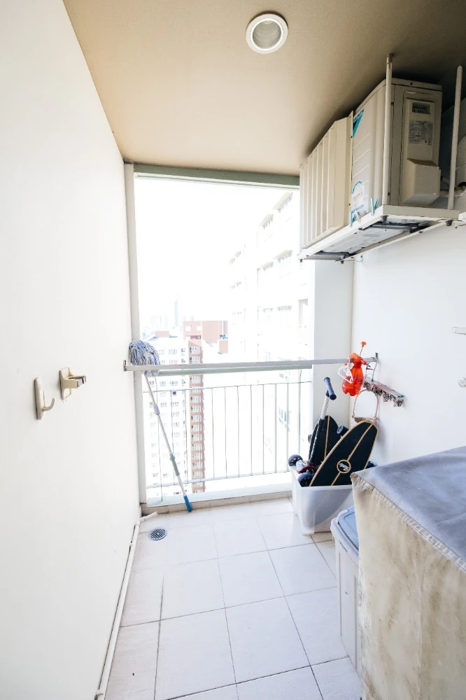 For rent: Lumpini Place Rama 9–Ratchada, 27th floor, nice room, fully furnished, reserve now, hurry!