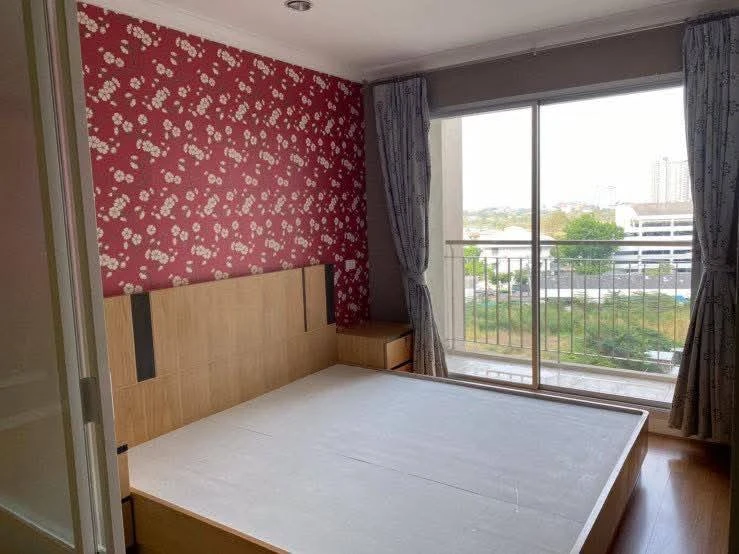 For rent Lumpini Place Rama 9–Ratchada, 8th floor, fully furnished, book now, don't wait.