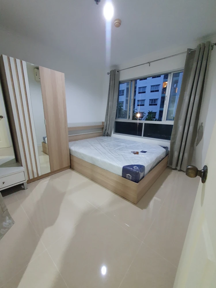 For rent: Lumpini Place Ramindra-Laksi, spacious room, comfortable living, book now, affordable price.