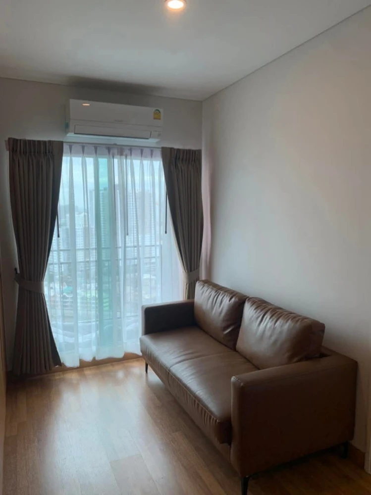 ให้เช่า Lumpini Place Ratchada-Sathu ชั้น 28 ห้องแต่งครบ น่าอยู่ จองเลย ด่วนๆ