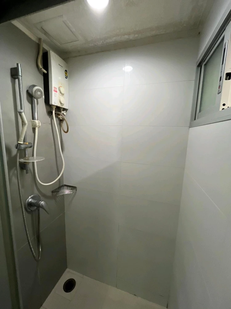 For Rent: Lumpini Place Ratchayothin, 10th floor. Fully furnished. Book now!