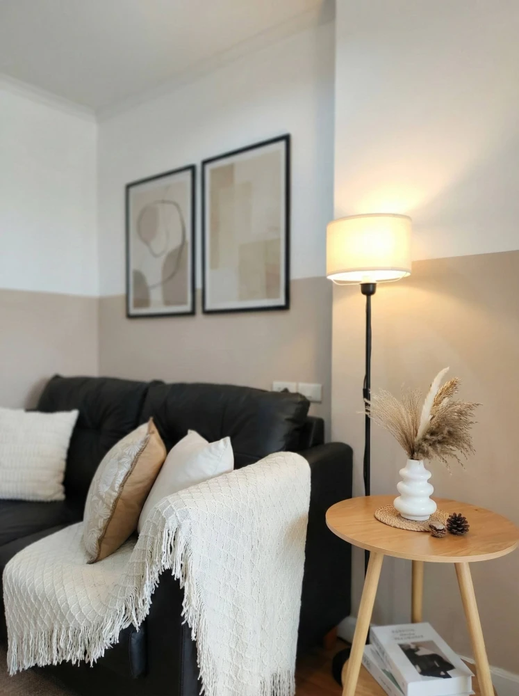 For rent: Lumpini Place Ratchayothin, high floor unit, very livable, fully furnished. Just bring your belongings and move in!