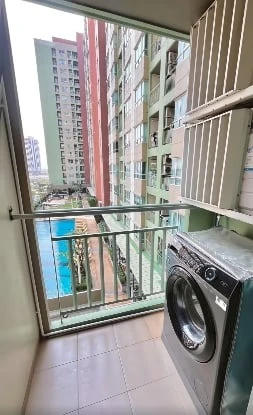 For rent: Lumpini Place Srinakarin-Huamak Station, 1 bedroom, 1 bathroom, fully furnished. Just bring your bags and move in!