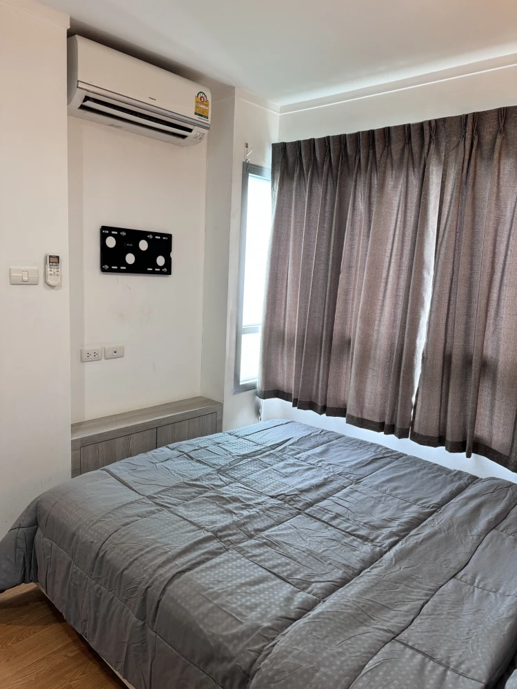 For rent: Lumpini Place Srinakarin-Huamak Station, 19th floor. Beautiful and comfortable room, fully furnished.
