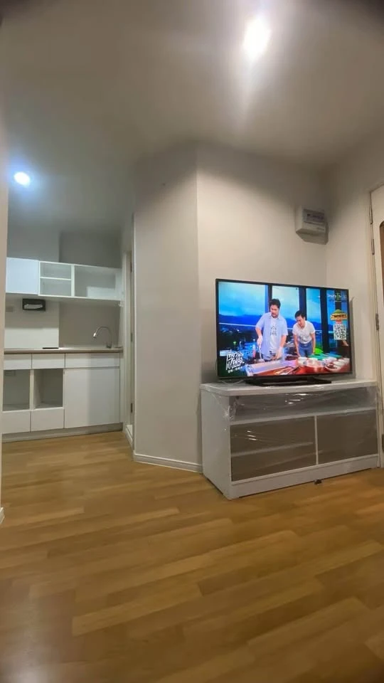 For rent: Lumpini Place Suksawat - Rama 2, 1 bedroom, 1 bathroom, fully furnished, great location, not hot, don't miss out!