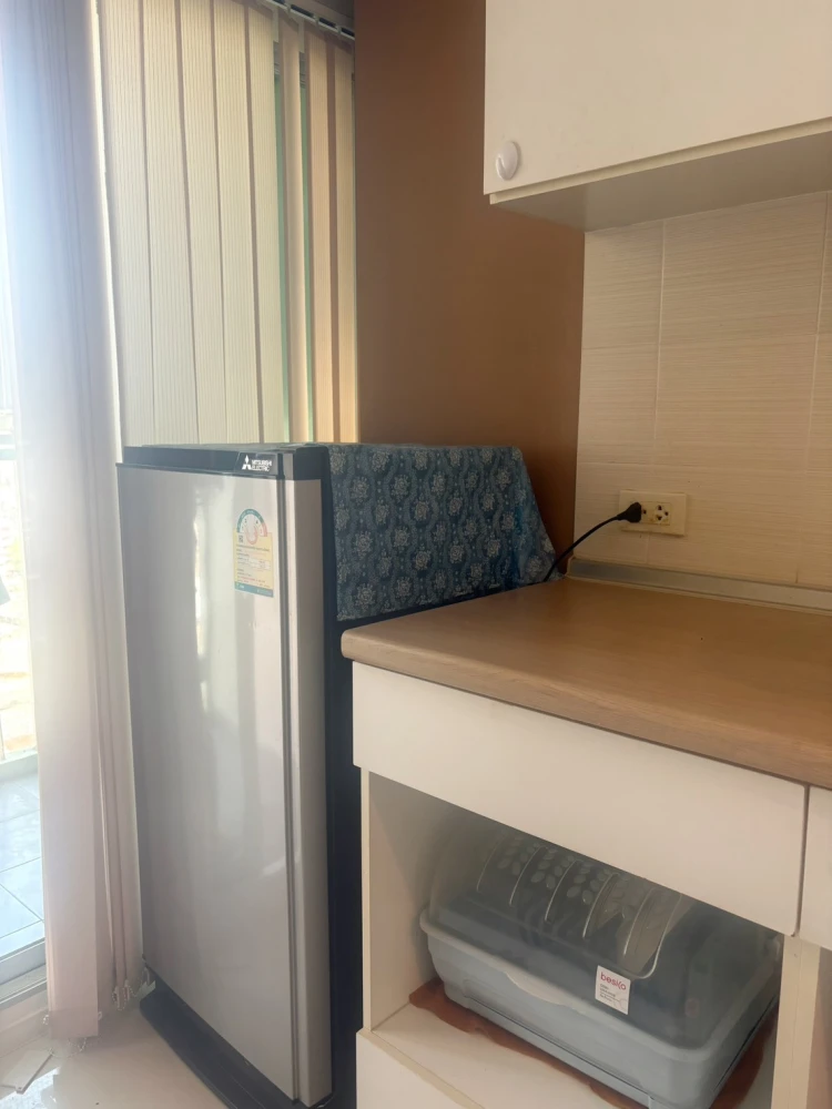 For rent: Lumpini Place Suksawat - Rama 2, high floor unit, fully furnished, affordable price. Book now!