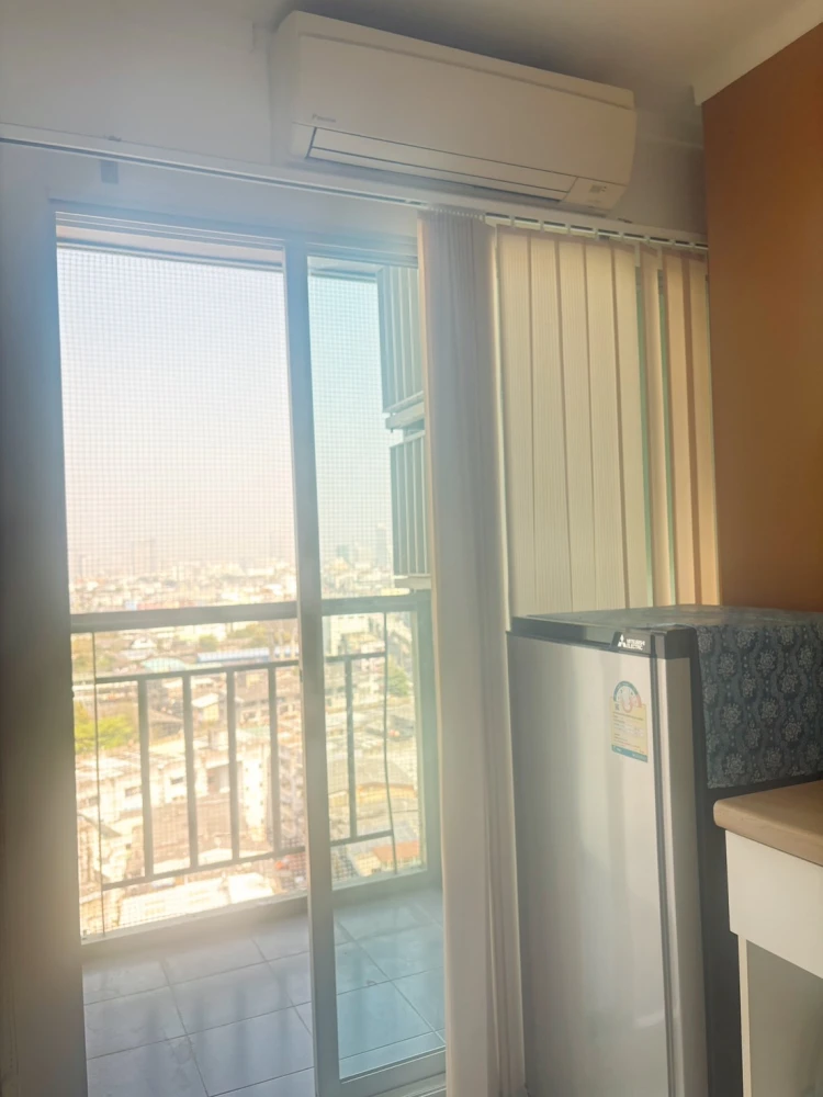 For rent: Lumpini Place Suksawat - Rama 2, high floor unit, fully furnished, affordable price. Book now!