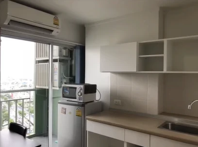For rent: Lumpini Place Suksawat - Rama 2. Ready to move in, fully furnished, affordable price. High floor, river view. Don't miss out, book now!