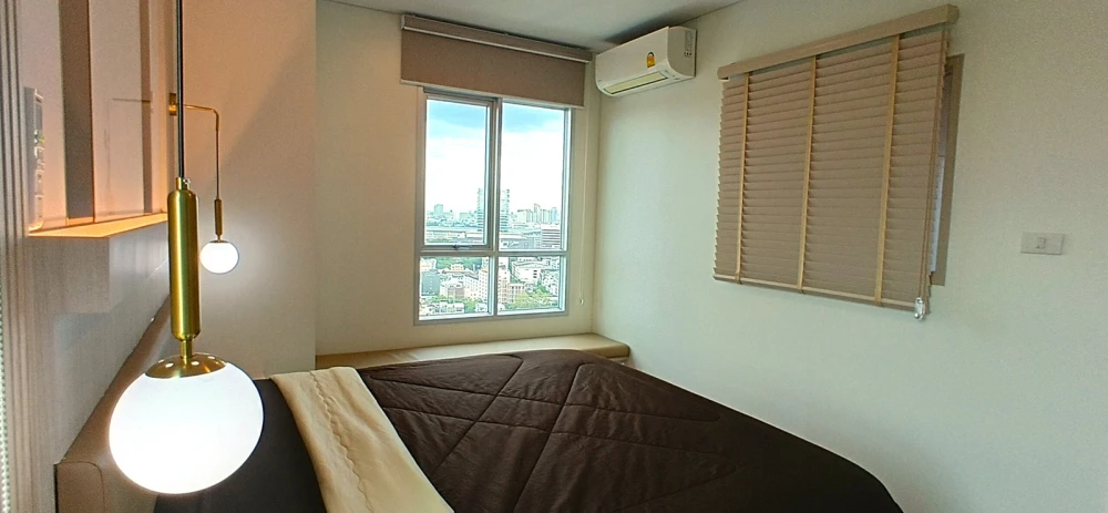 For rent: Lumpini Place Taopoon - Interchange, 25th floor. Nice, fully furnished unit. Book now!