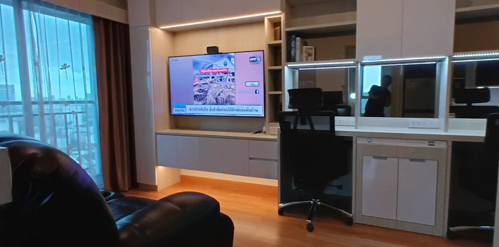 For rent: Lumpini Place Taopoon - Interchange, 25th floor. Nice, fully furnished unit. Book now!