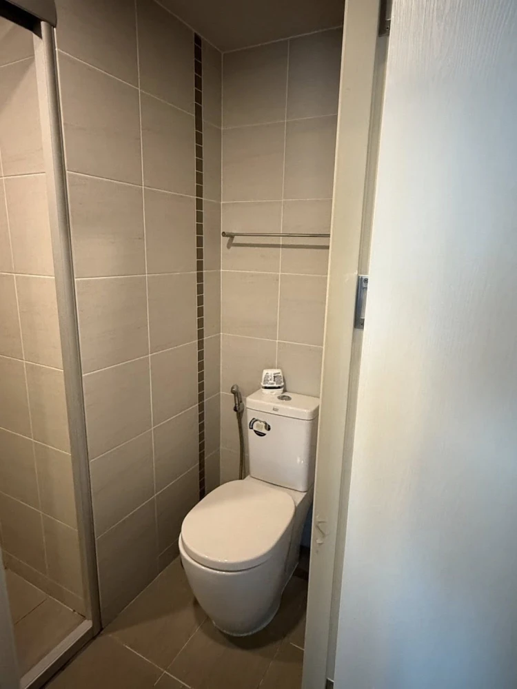 For rent: Lumpini Selected Suthisan-Saphan Khwai, fully furnished and equipped with appliances. Don't miss out!