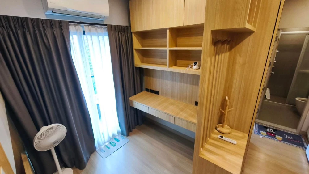 For rent: Lumpini Suite Phetchaburi-Makkasan, 24th floor, nice room, fully furnished, reserve now!