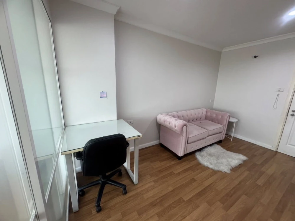 For rent: Lumpini Suite Rama 8, 1 bedroom, 1 bathroom, fully furnished, just bring your bags and move in!