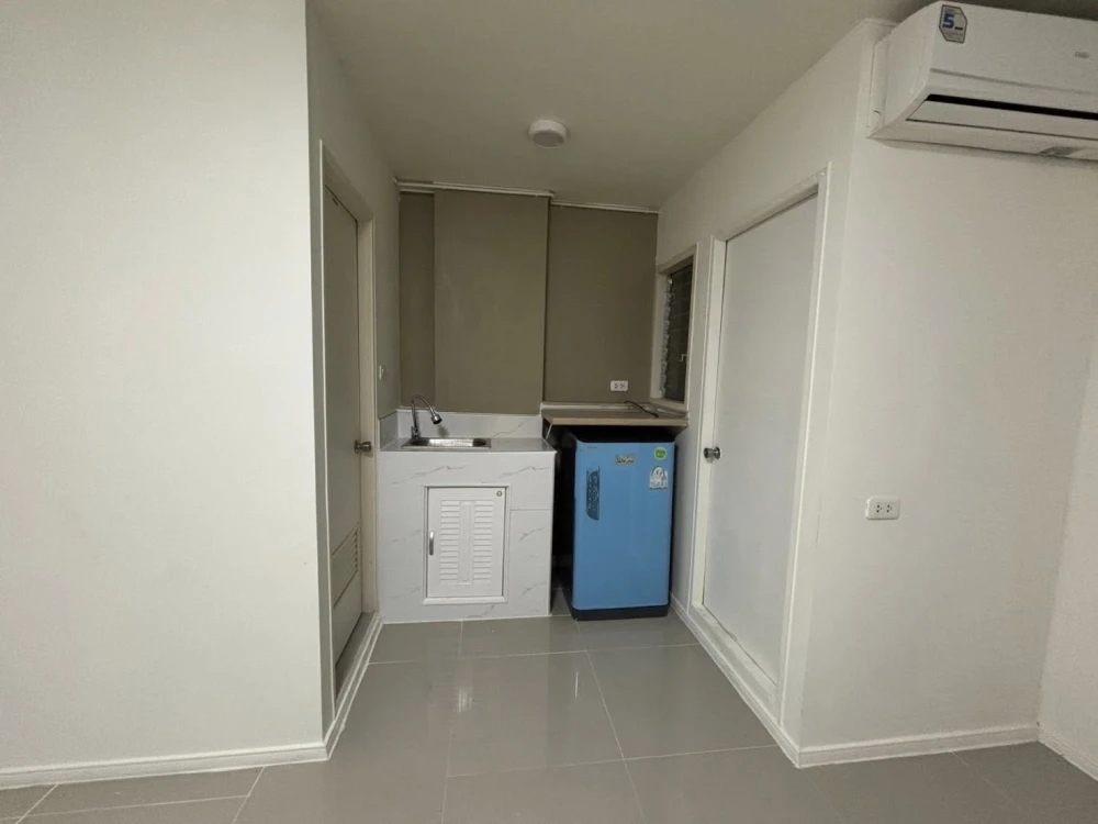 For rent: Lumpini Township Rangsit - Klong 1, fully furnished apartment, ready to move in, affordable price. Book now!