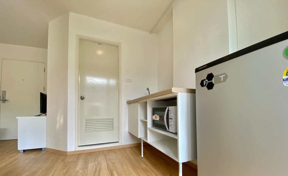 For rent: Lumpini Township Rangsit Klong 1, 1 bedroom, 1 bathroom, built-in furniture. Don't miss out!