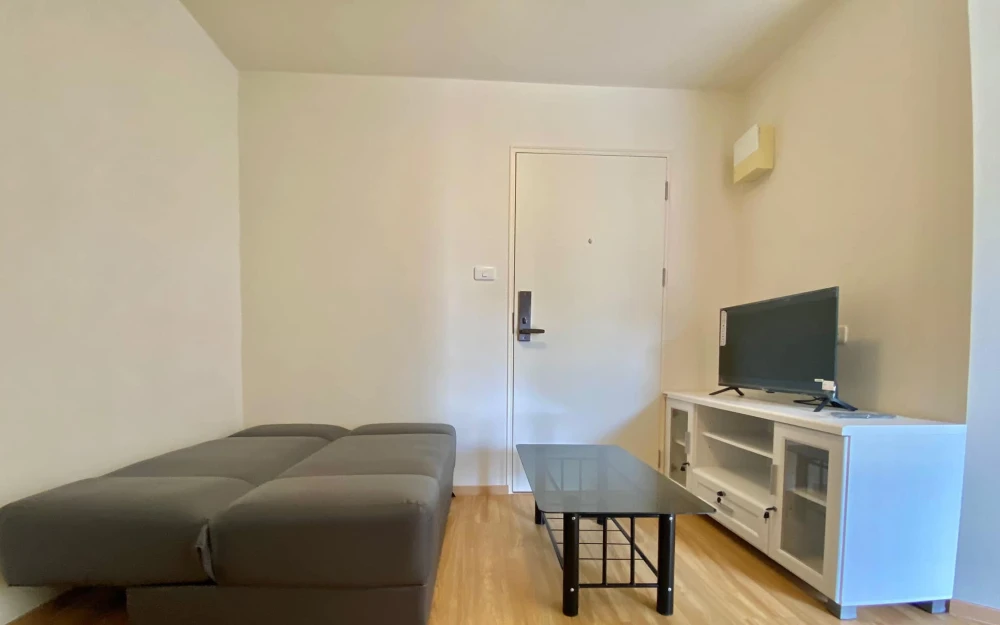 For rent: Lumpini Township Rangsit Klong 1, 1 bedroom, 1 bathroom, built-in furniture. Don't miss out!