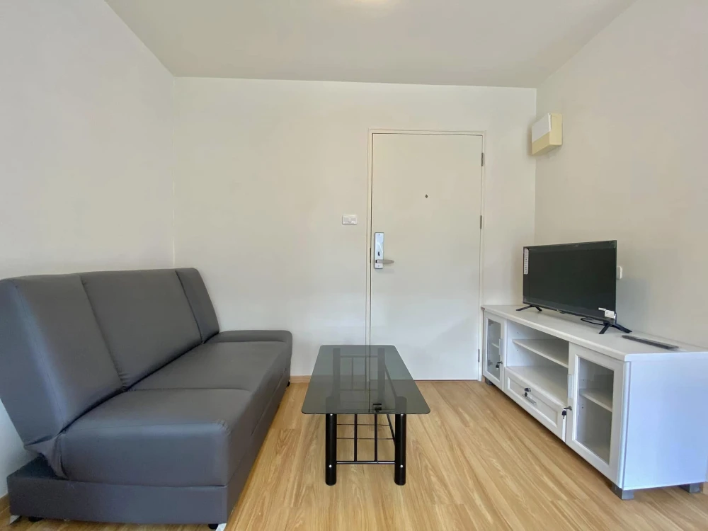 For rent: Lumpini Township Rangsit Klong 1, 1 bedroom, 1 bathroom, built-in furniture. Don't miss out!
