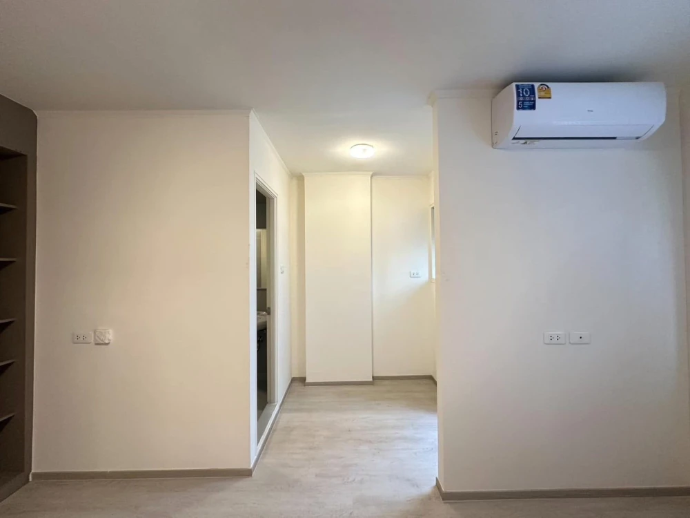 For rent: Lumpini Township Rangsit Klong 1, 2 bedrooms, spacious living area, fully furnished. Book now!