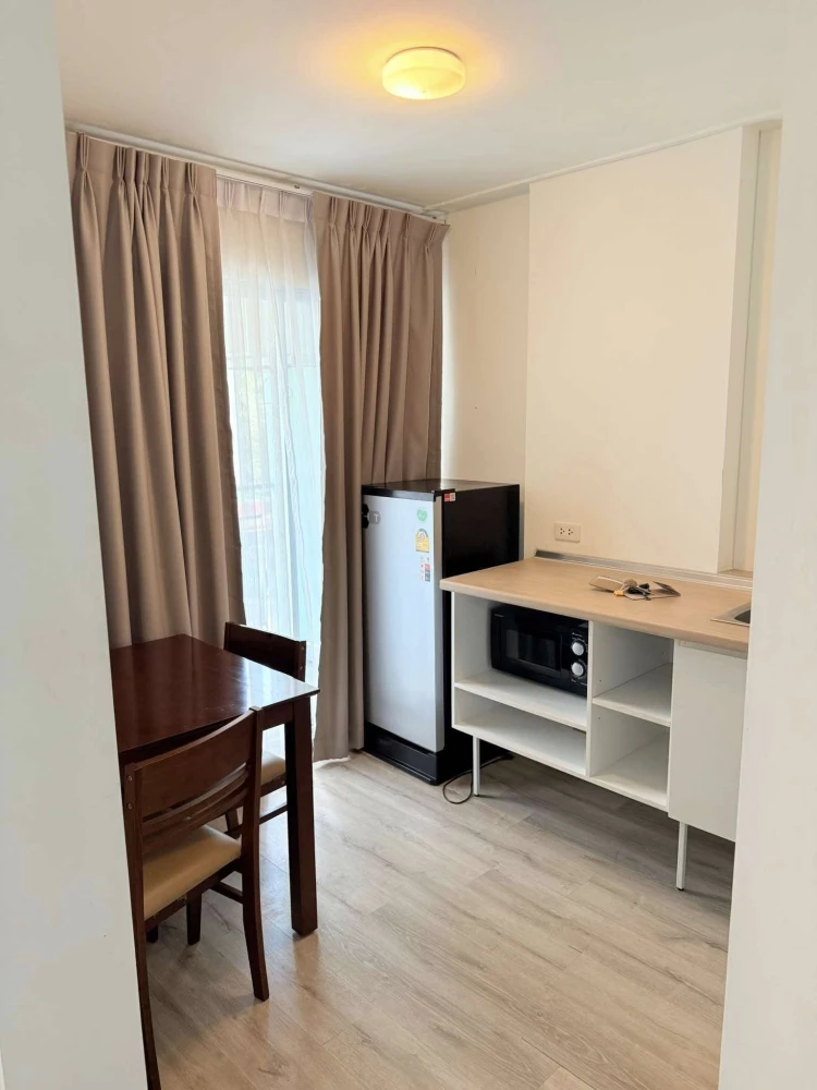 For rent: Lumpini Township Rangsit Klong 1, 2nd floor, nice room, comes with complete decorations.