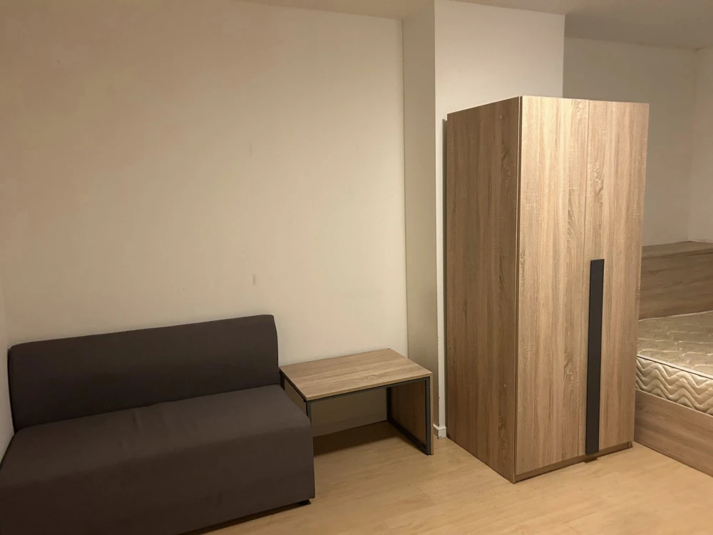 For rent: Lumpini Township Rangsit Klong 1, 2nd floor, corner room, fully furnished, nice to live in, reserve now.