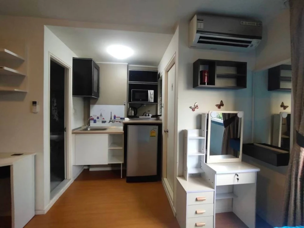 For rent: Lumpini Township Rangsit Klong 1, 2nd floor, fully furnished room, nice to live in. If interested, hurry and reserve now. Urgent!