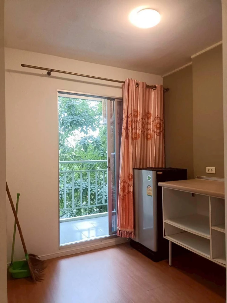 For rent: Lumpini Township Rangsit Klong 1, 3rd floor, partitioned room, fully furnished, ready to move in. Reserve now.