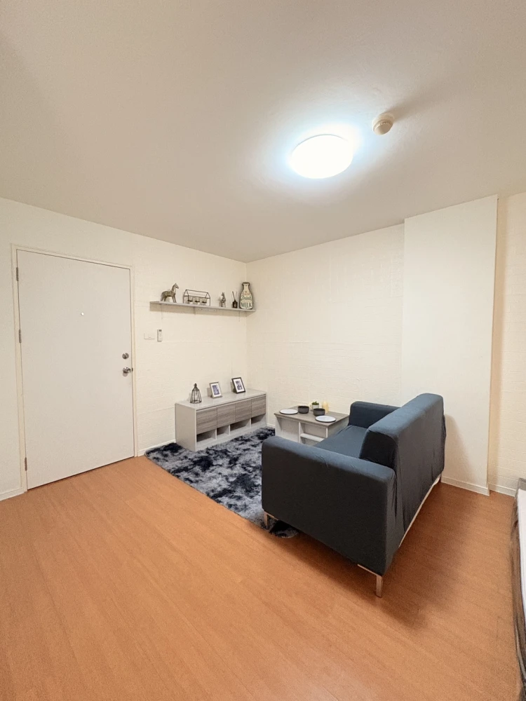 For rent: Lumpini Township Rangsit Klong 1, 3rd floor, fully furnished, very livable. Book now!