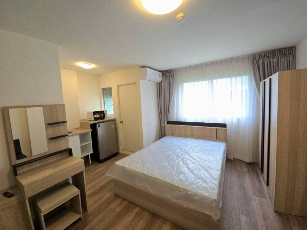 For rent: Lumpini Township Rangsit Klong 1, 3rd floor, fully furnished room, ready to move in, reserve now, don't miss out.