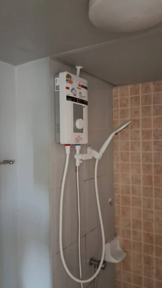 For rent: Lumpini Township Rangsit Klong 1, 4th floor, fully furnished. Book now!