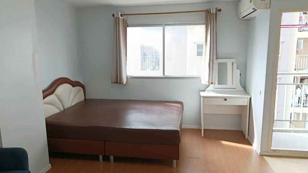 For rent: Lumpini Township Rangsit Klong 1, 4th floor, fully furnished. Book now!