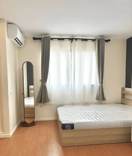 For rent: Lumpini Township Rangsit Klong 1, 4th floor, corner unit, fully furnished, ready to move in. Book now!
