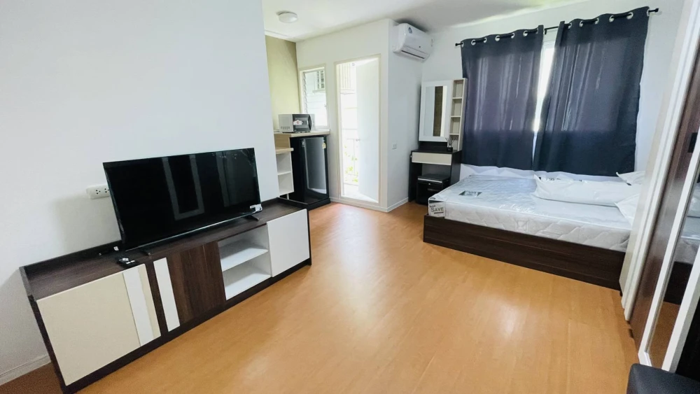 For rent: Lumpini Township Rangsit Klong 1, 4th floor, fully furnished, nice to live in. Reserve now, don't miss out.