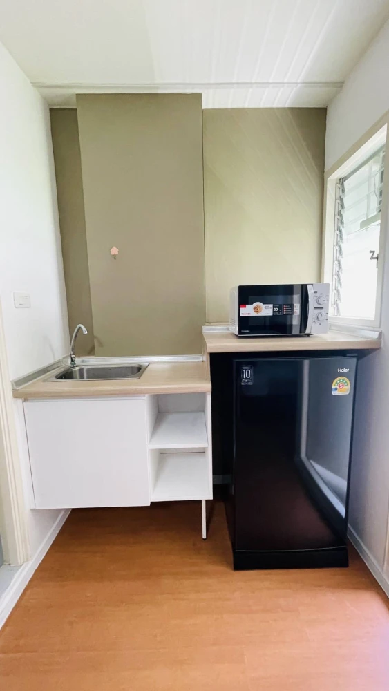 For rent: Lumpini Township Rangsit Klong 1, 4th floor, fully furnished, nice to live in. Reserve now, don't miss out.