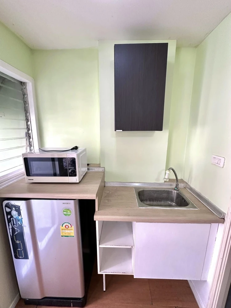 For rent: Lumpini Township Rangsit Klong 1, 4th floor, fully furnished, nice to live in, reserve now, don't wait.
