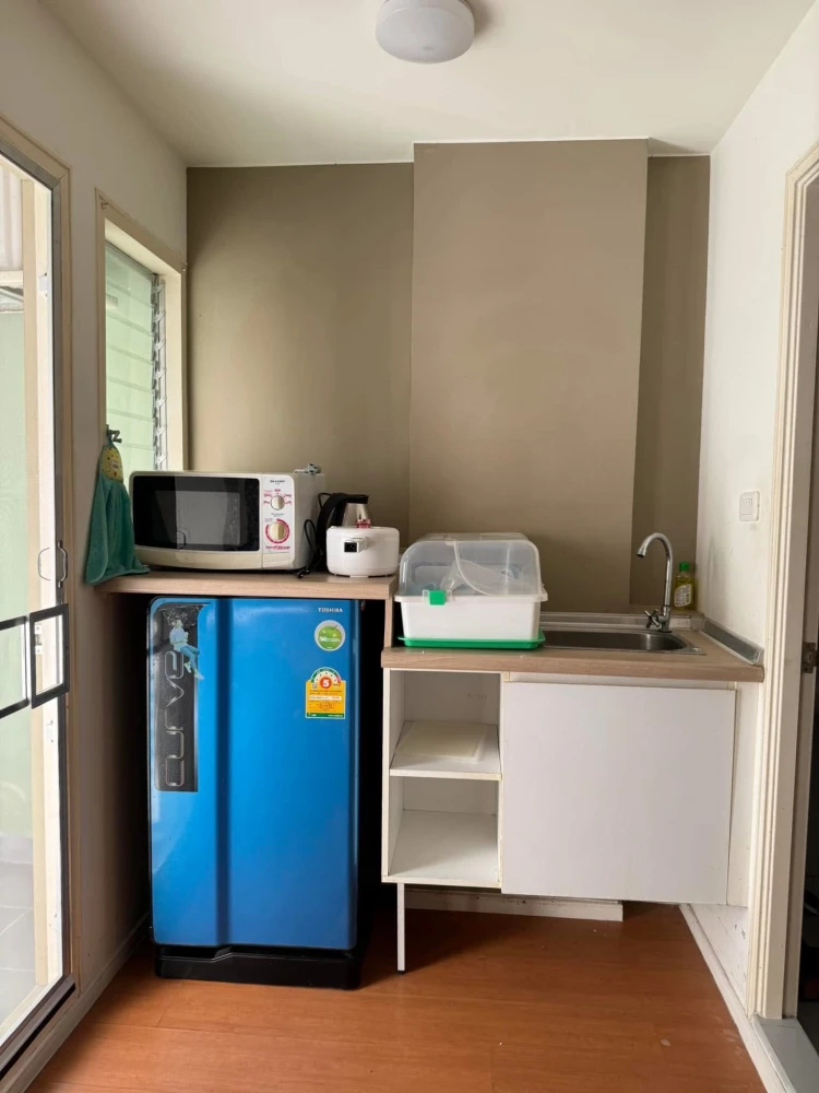 For rent: Lumpini Township Rangsit Klong 1, 4th floor, fully furnished, ready to move in. Book now! (Urgent!)