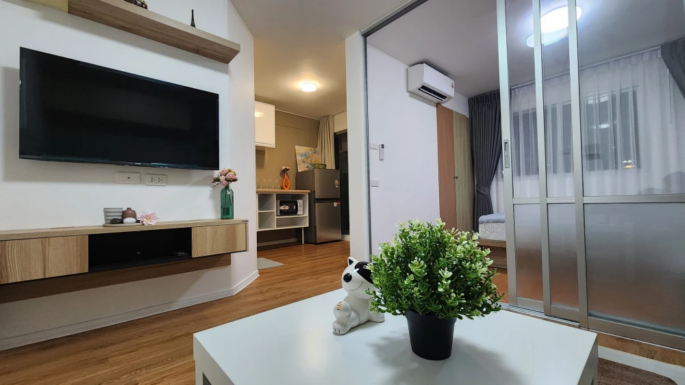 For rent: Lumpini Township Rangsit Klong 1, 5th floor, separated rooms, nice to live in, reserve now, hurry!
