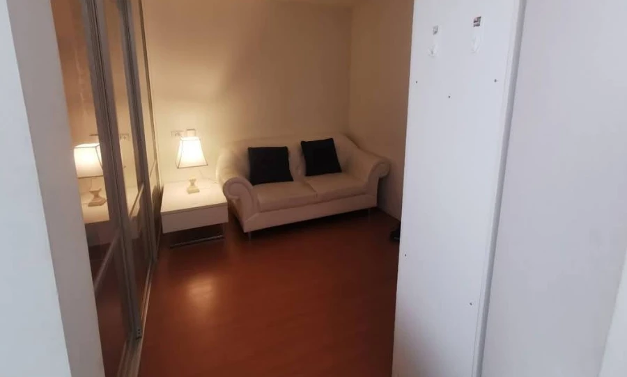 For rent: Lumpini Township Rangsit Klong 1, 5th floor, separate rooms, fully furnished, book now.