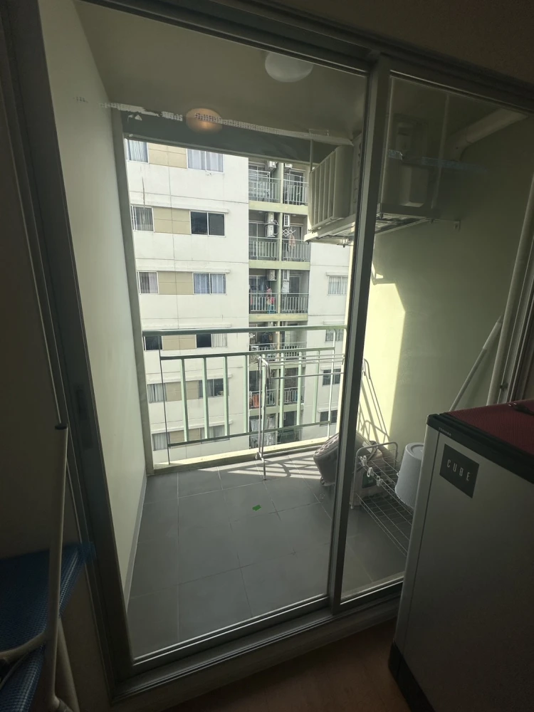 For rent: Lumpini Township Rangsit Klong 1, 5th floor, separated rooms, fully furnished, reserve now.