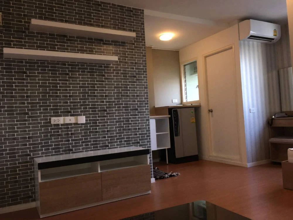 For rent: Lumpini Township Rangsit Klong 1, 5th floor, corner unit, fully furnished, ready to move in. Book now!