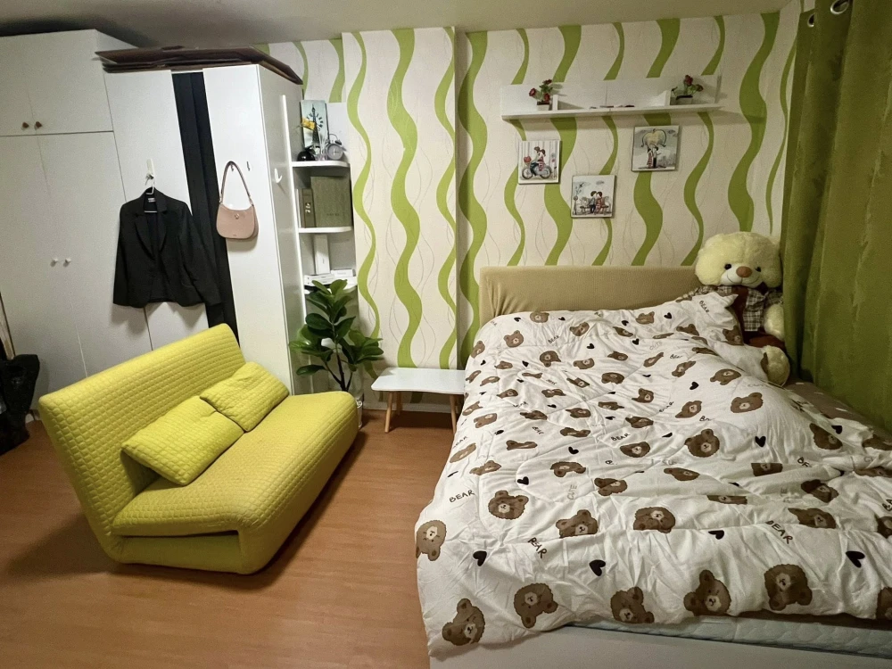 For rent: Lumpini Township Rangsit Klong 1, 5th floor, fully furnished, very livable. Book now!