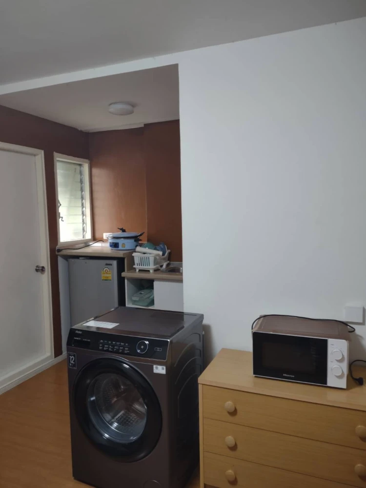 For rent: Lumpini Township Rangsit Klong 1, 5th floor, fully furnished, very livable. Book now!